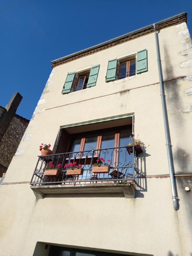 Monclar-d'AgenaisMadamenfrance住宿加早餐旅馆 外观 照片